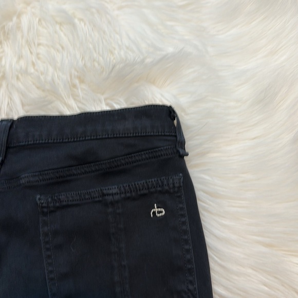 Rag & Bone Legging Jean in Black - Picture 6 of 6